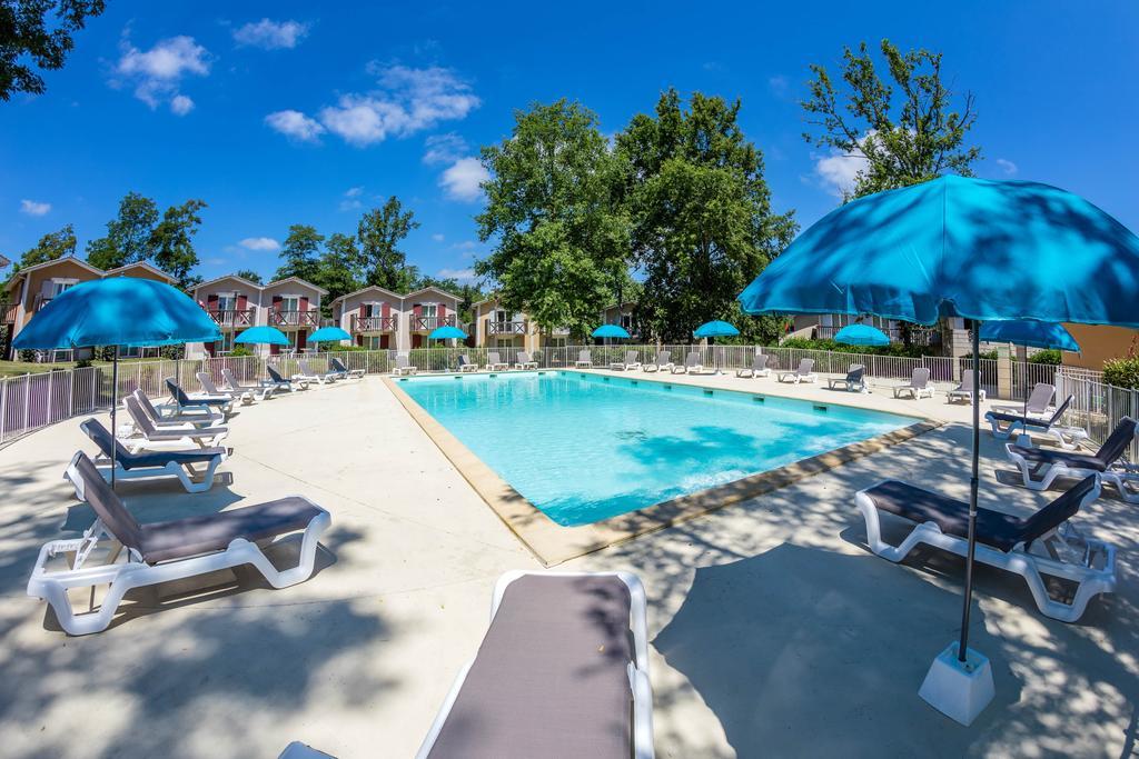 Vacanceole - Le Domaine Du Golf D'Albret Barbaste Exteriör bild